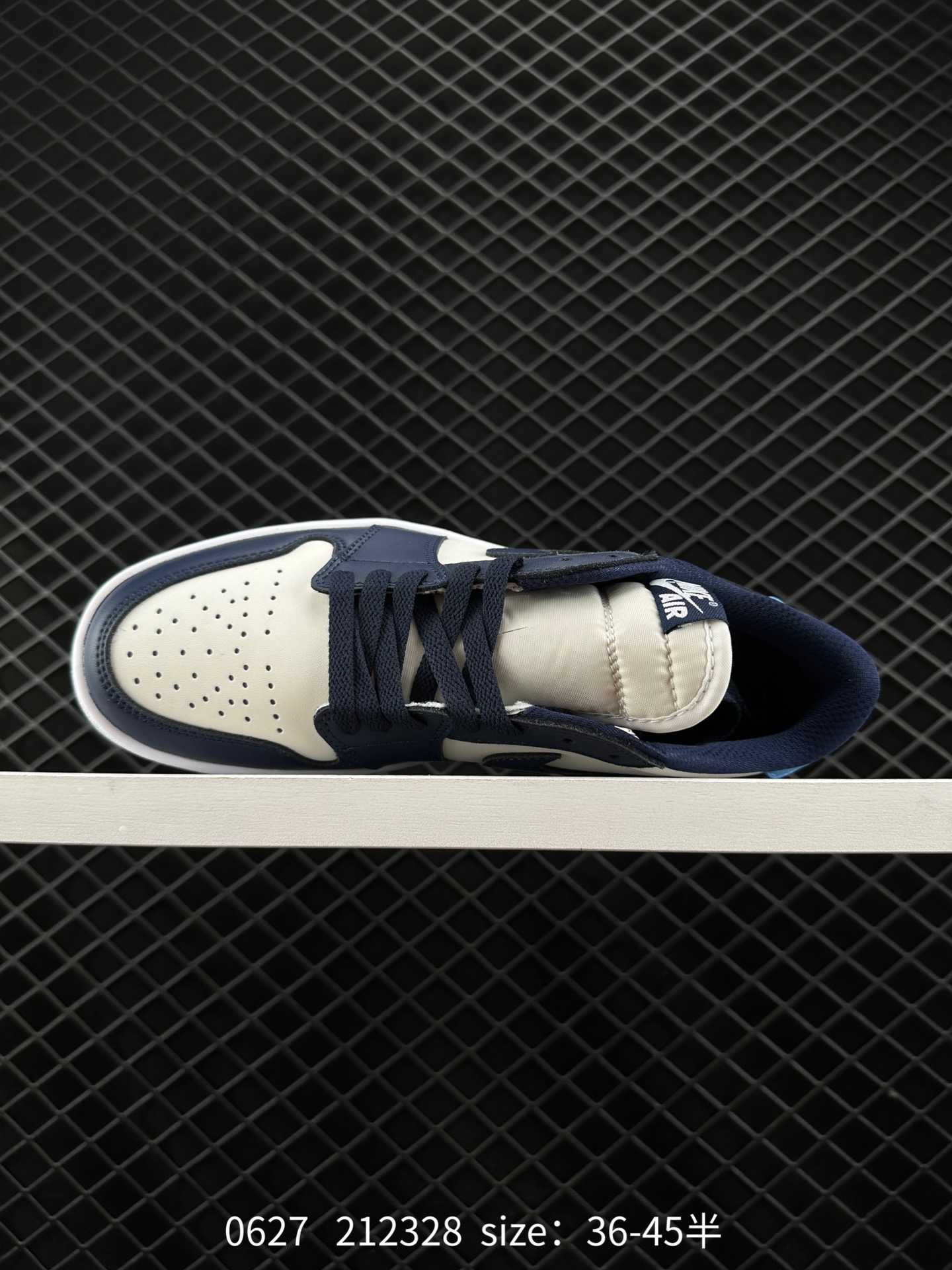 Air Jordan 1 Low AJ1